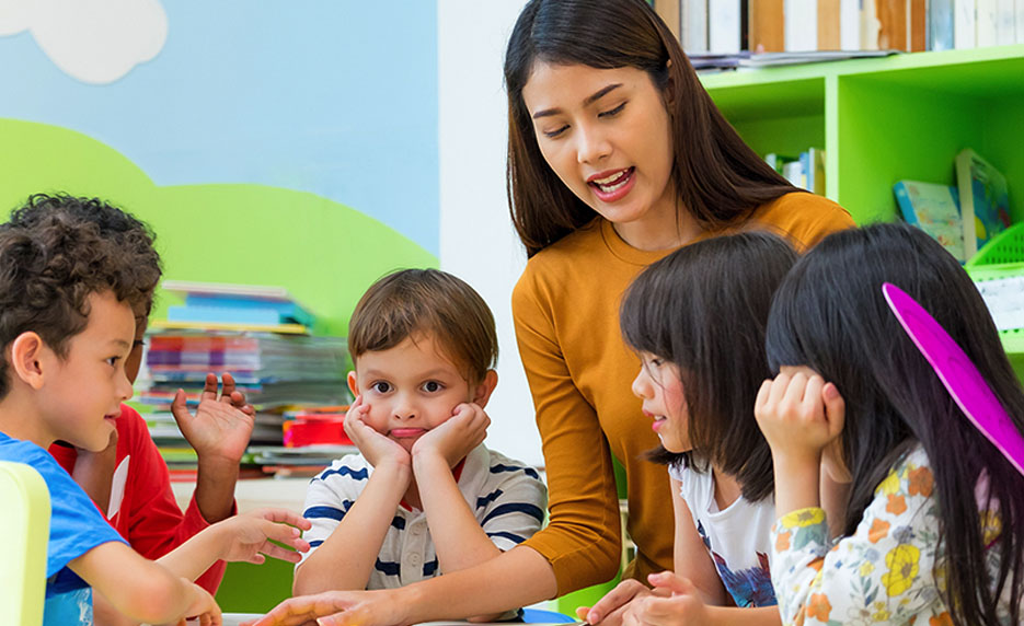 Asociado de Desarrollo Infantil para Estudiantes de Inglés (Español)