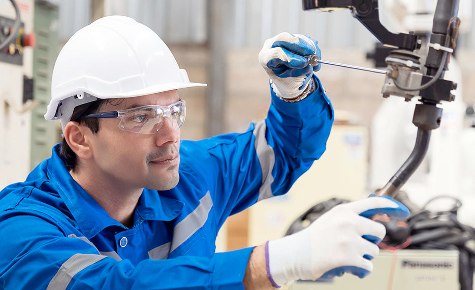 Maintenance Technician with VR Training (VR Headset v3 Included)