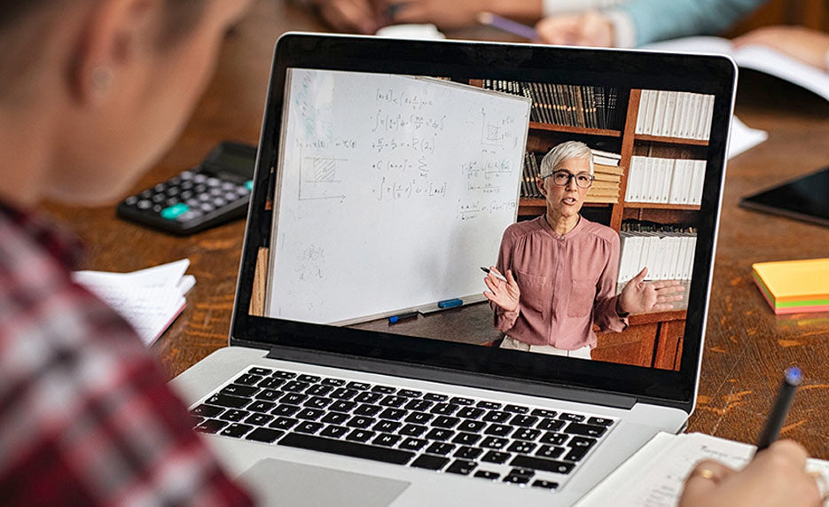 Transforming Traditional Lessons to Online Learning